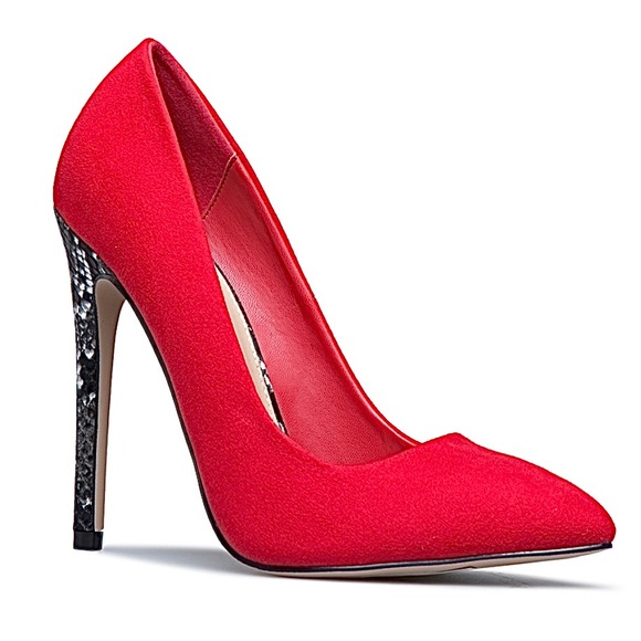Shoe Dazzle Shoes - Shoedazzle Dani Classic Pump 7 Red Faux Suede Black Snake Stiletto Heels